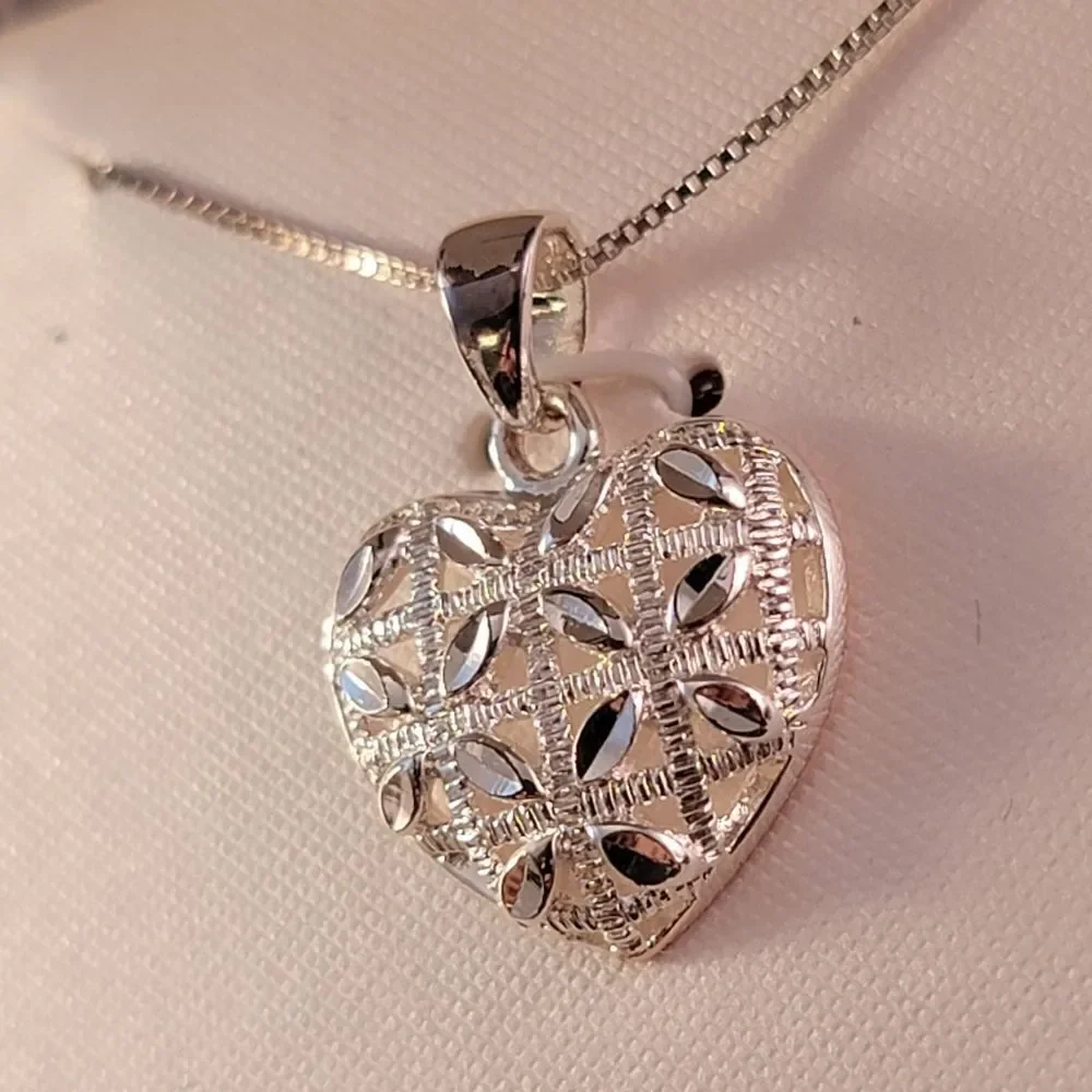 Sterling Openwork Diamond Cut Heart Pendant Necklace - New in Box